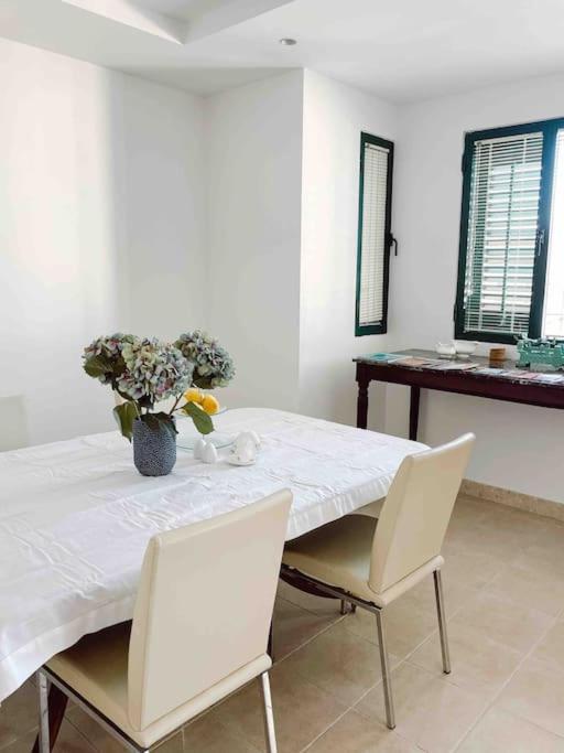 City Penthouse With Roof Terrace And Sea Views Valletta Kültér fotó